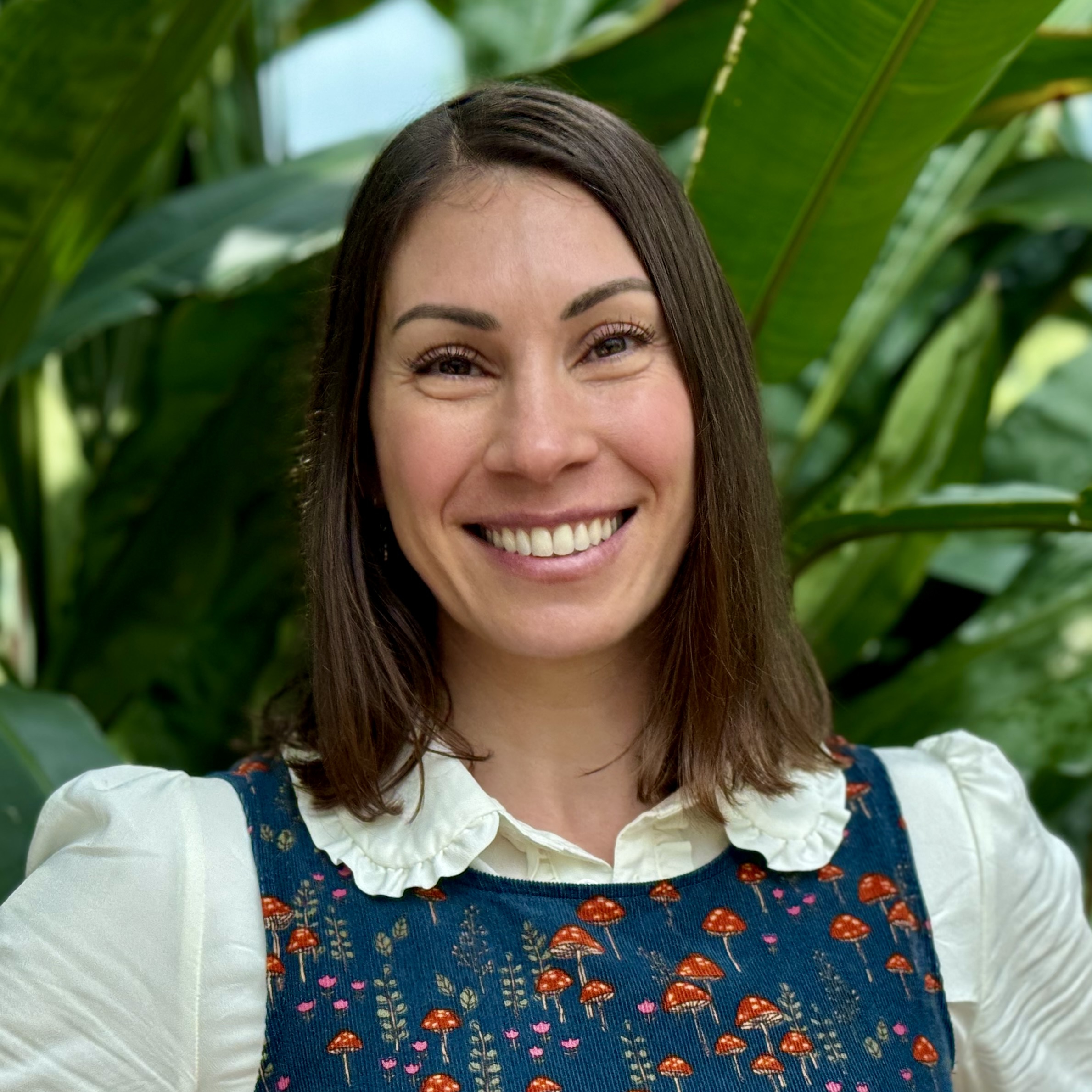 Dr Kelsey Wakefield